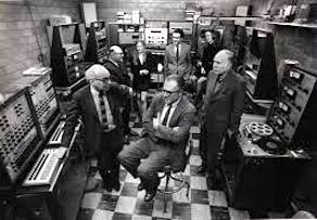 RCA synthesizer